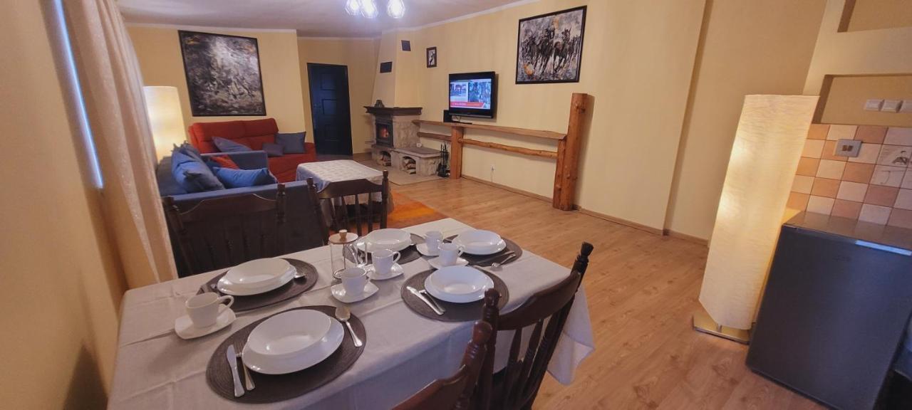 Apartament Alcatraz Z Kominkiem كاميين غورا المظهر الخارجي الصورة