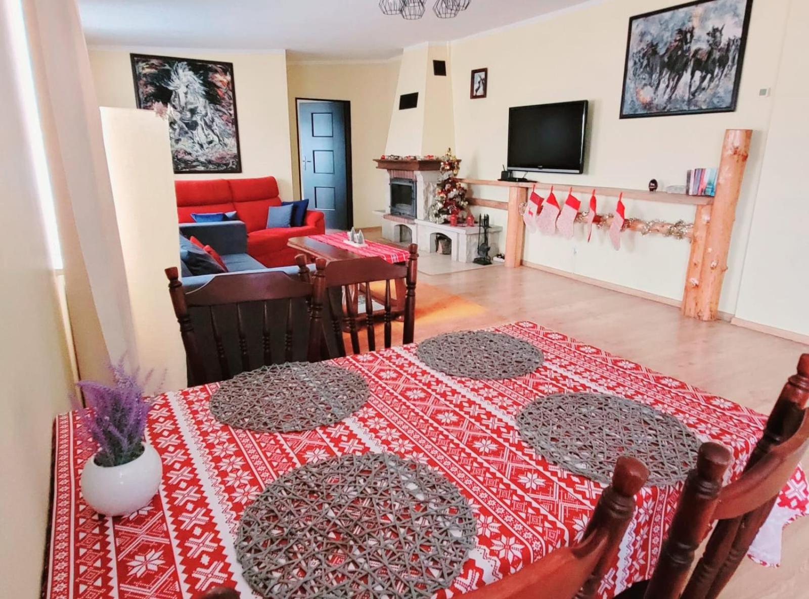 Apartament Alcatraz Z Kominkiem كاميين غورا المظهر الخارجي الصورة